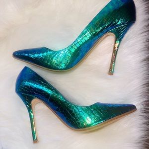 Rare Dune London iridescent python mermaid pumps, Size 6